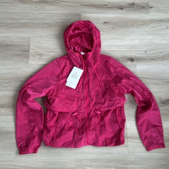 Lululemon Pink Hooded Jacket Drawstring Water-Resistant Hooded Jacket - Picture 5 of 11